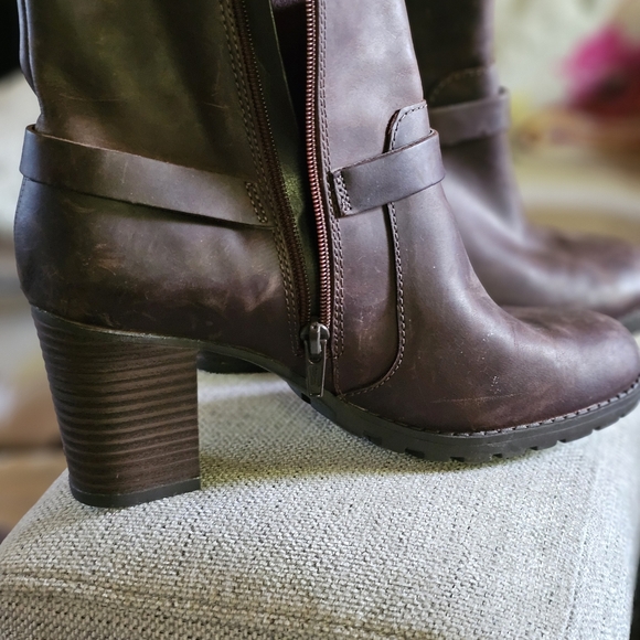 Clarks Dark Brown Heeled Boots - Picture 3 of 8
